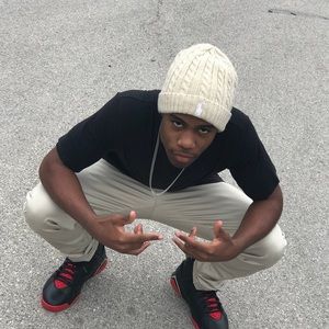 Meet your Posher, Darius